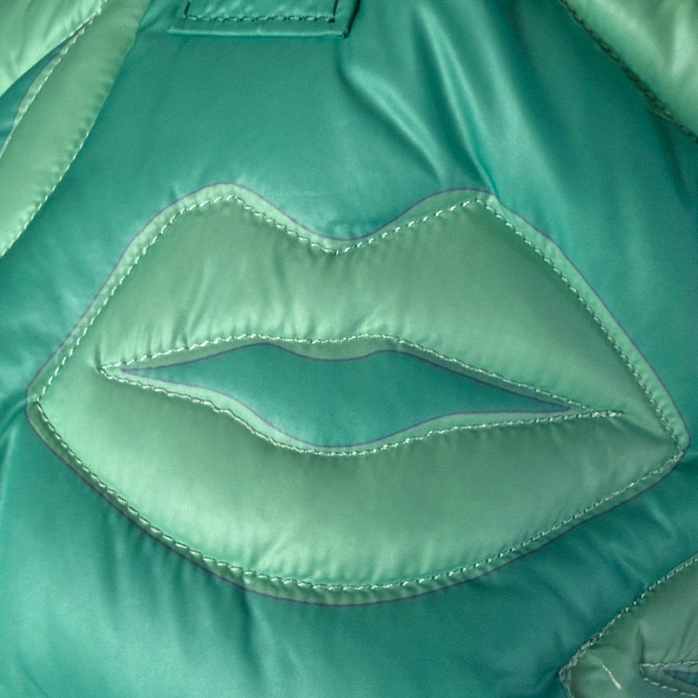 🦊👄🦊 WILDFOX LIPS QUILTED MINT GREEN PUFFY TOTE BAG 🦊👄🦊 NWT 🦊👄🦊 - Picture 5 of 16